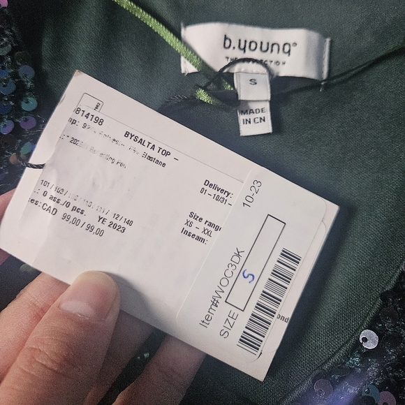 B YOUNG Salta Reflecting Pond Sparkle Blouse Small NWT - Picture 6 of 11